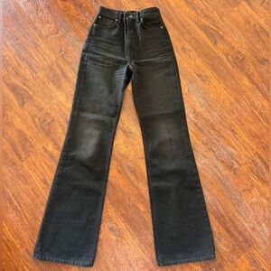 Women's Black High-Waisted Jeans